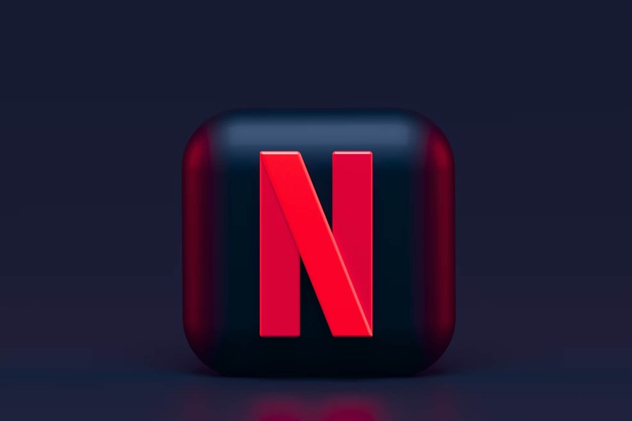 The Ultimate Guide to What to Watch on Netflix