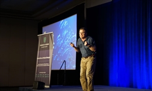 Silent conference headsets for events